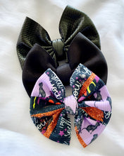 Load image into Gallery viewer, Black Puff Bow