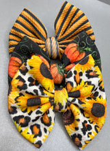 Load image into Gallery viewer, Wild Sunflower Bow