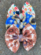 Load image into Gallery viewer, Fall Floral Bow/Wrap