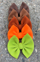 Load image into Gallery viewer, Avocado Green Bow/Wrap