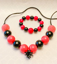 Load image into Gallery viewer, Black & Pink Necklace