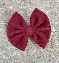 Load image into Gallery viewer, Cranberry Bow/Wrap