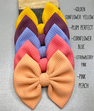 Load image into Gallery viewer, Pink Peach Bow