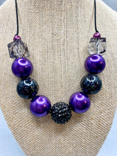 Load image into Gallery viewer, Dark Purple and Black Necklace