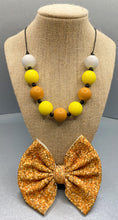 Load image into Gallery viewer, Bee Hive Necklace