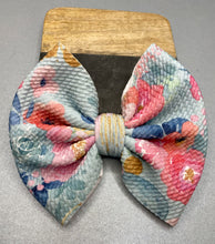 Load image into Gallery viewer, Floral Succulents Bow/Wrap