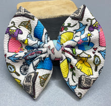 Load image into Gallery viewer, Princess Dress Up Bow