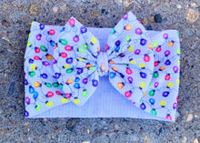 Load image into Gallery viewer, Christmas Lights Bow/Wrap