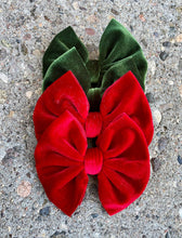 Load image into Gallery viewer, Red Velvet Bow