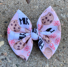 Load image into Gallery viewer, Milk and Cookies Bow