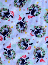 Load image into Gallery viewer, Moo-y Christmas Bow
