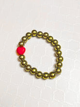 Load image into Gallery viewer, Heart Grew 3 Sizes Necklace