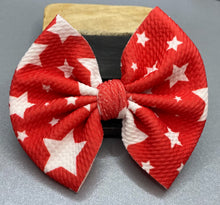 Load image into Gallery viewer, Red Stars Bow