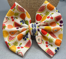 Load image into Gallery viewer, Fruit Salad Bow