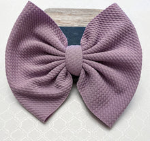 Load image into Gallery viewer, Lavender Purple Bow