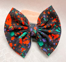 Load image into Gallery viewer, Black Paint Splatter Bow