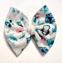 Load image into Gallery viewer, VELVET Winter Animals Bow
