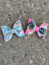 Load image into Gallery viewer, Custom Bow/Wrap- for all humans and pets