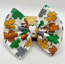 Load image into Gallery viewer, Multi Shamrock Bow
