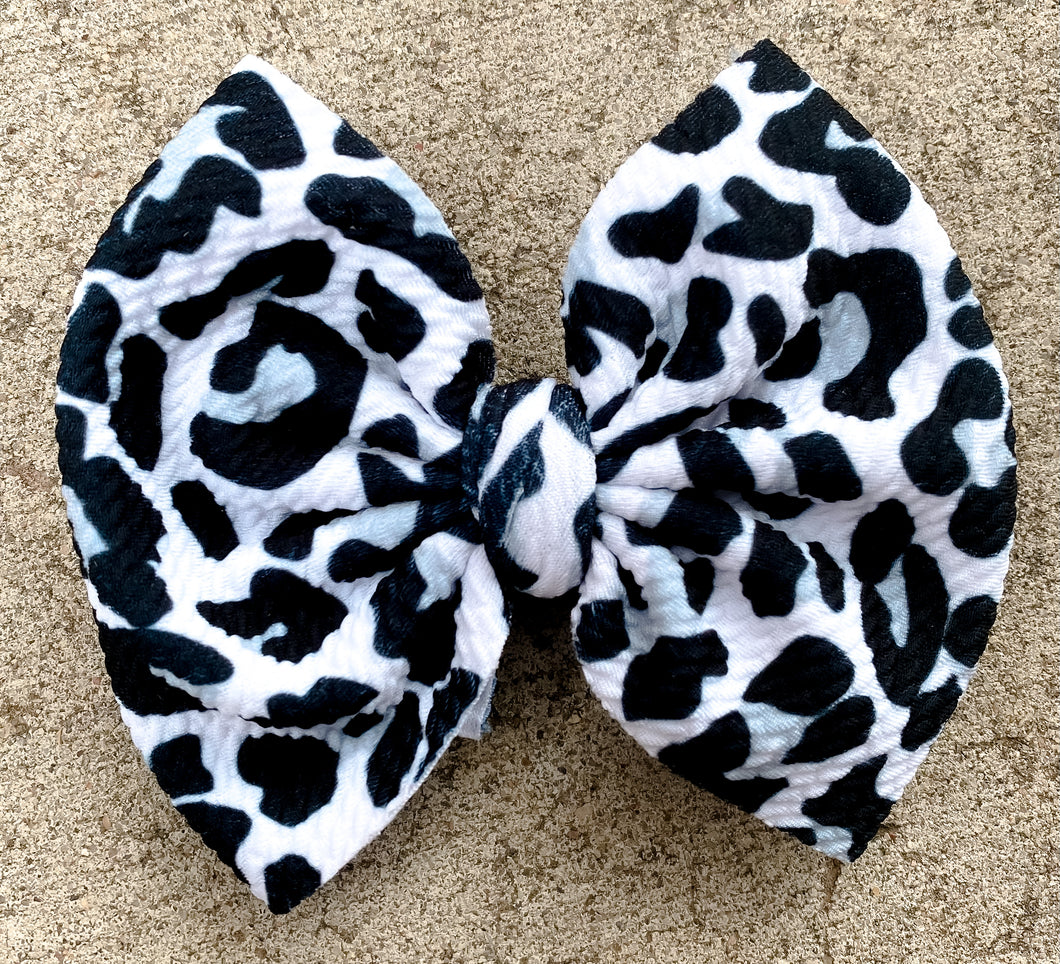 Snow Leopard Bow