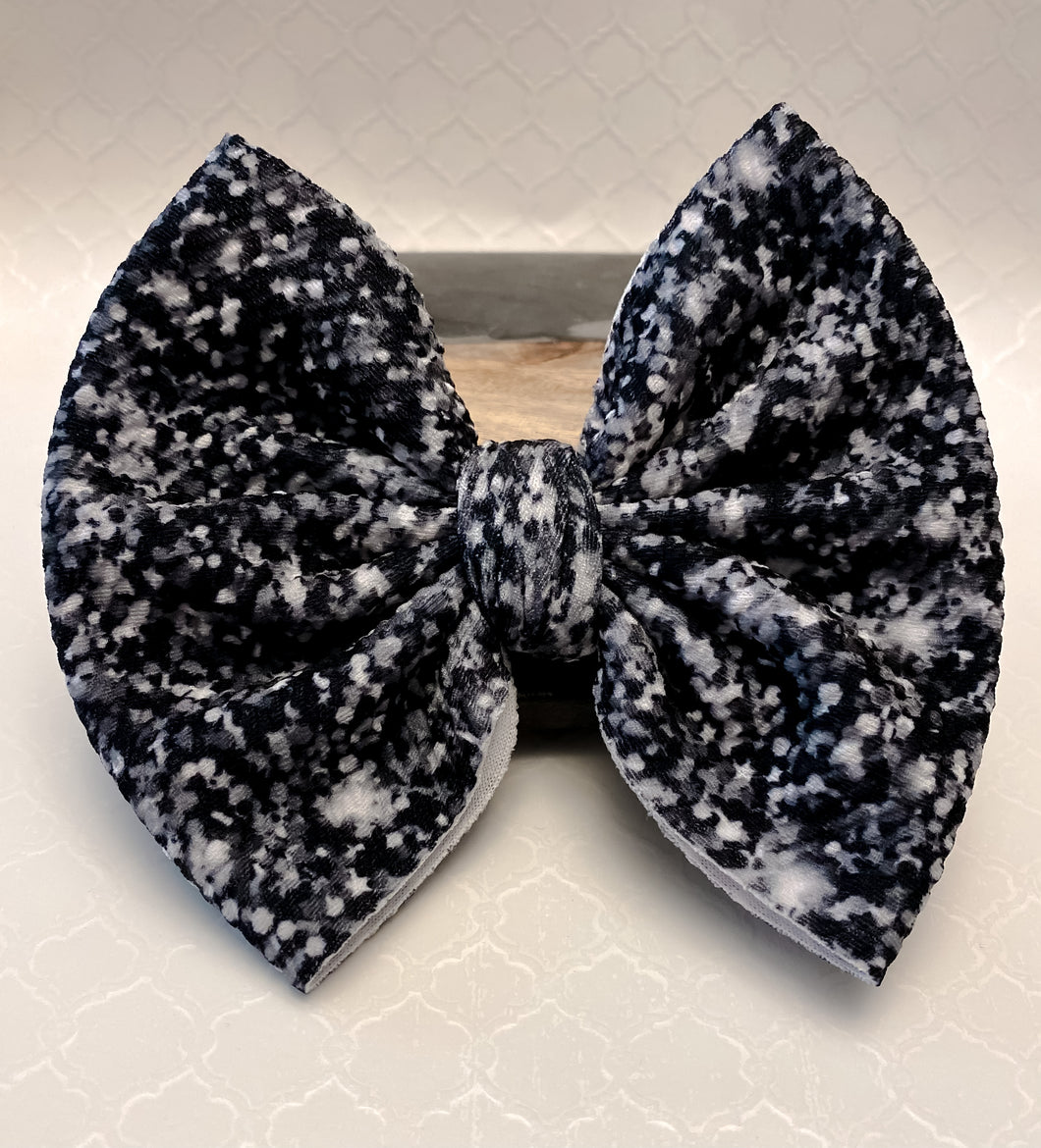 Faux Black Glitter Bow